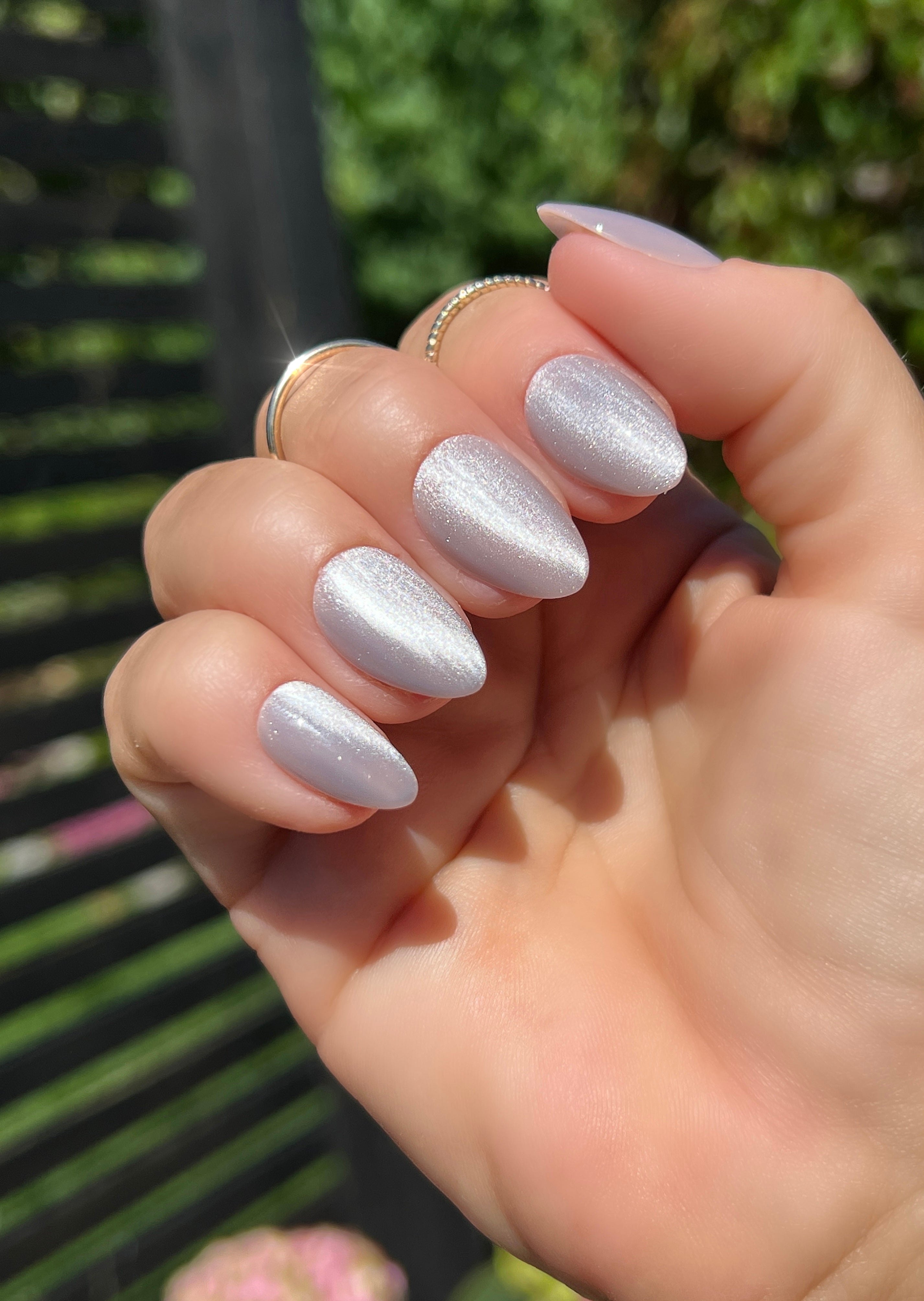 Gel Polish Cat Eye Grey Blue