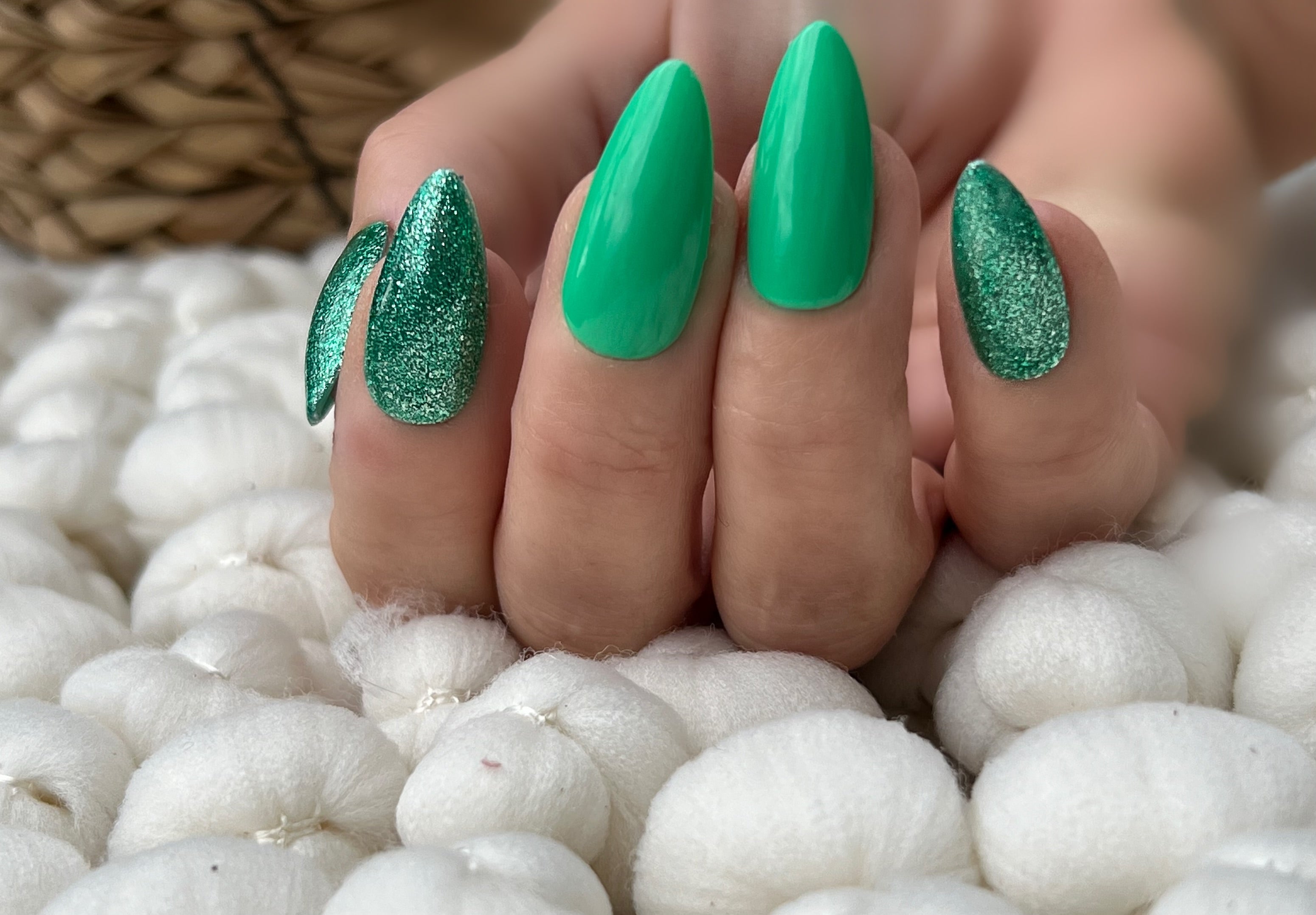 Gel Polish Emerald