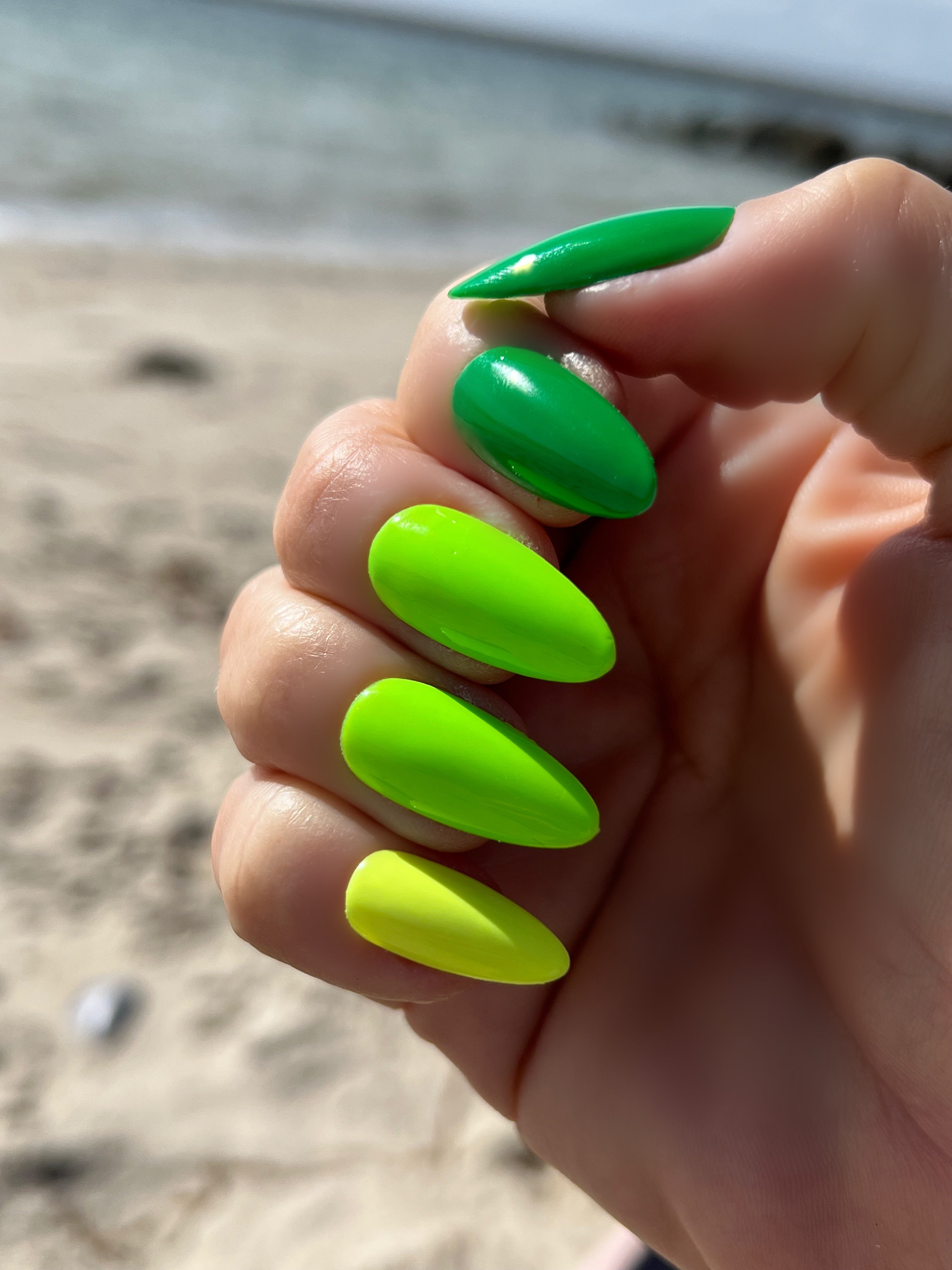 Gel Polish Neon Green