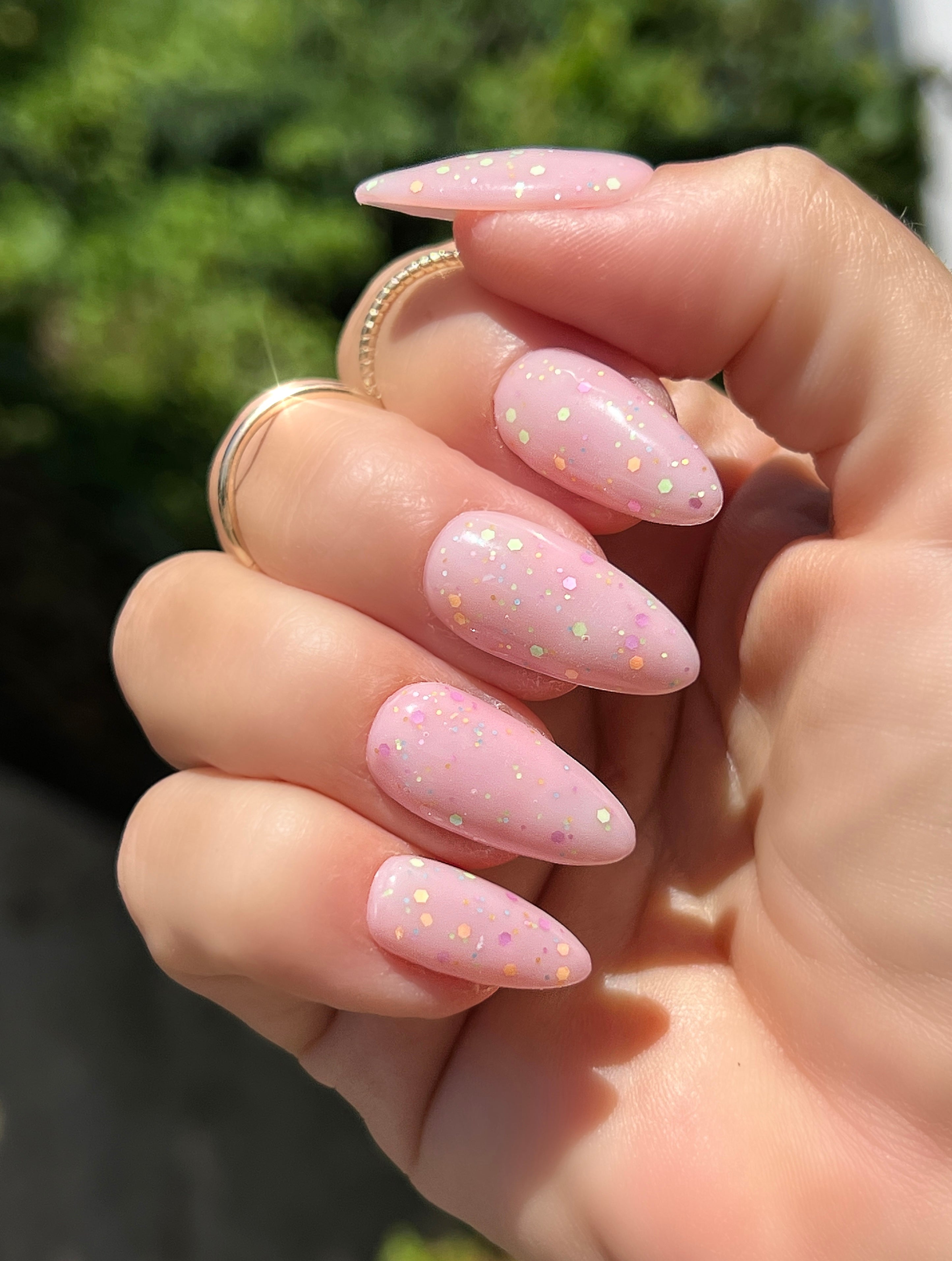 Gel Polish Pastel Spot