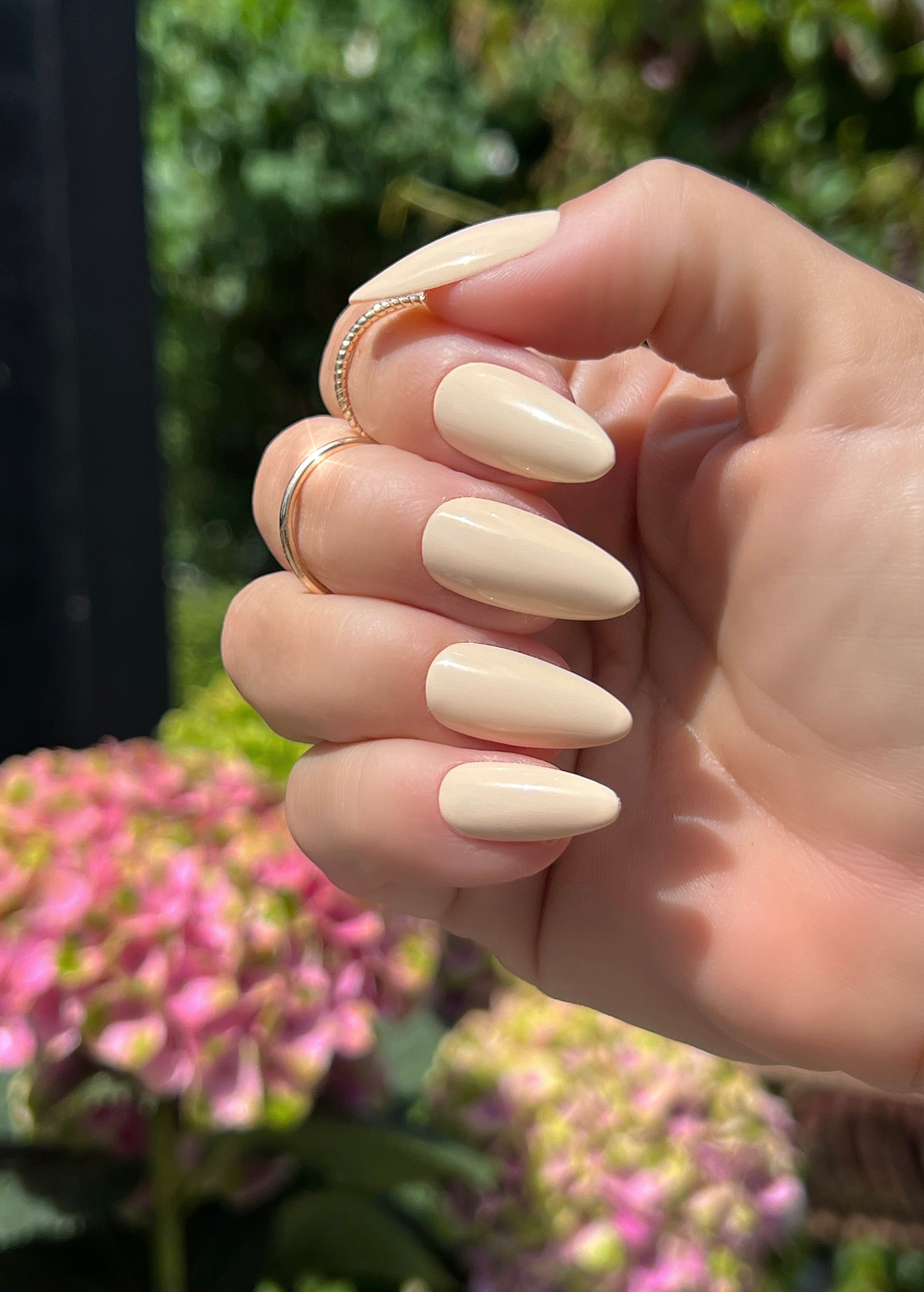 Gel Polish Nudeish Yellow